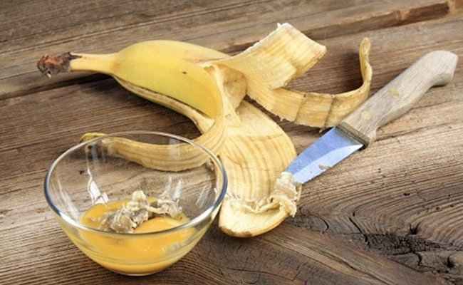 5 Banana Peel Face Packs for Glowing Skin