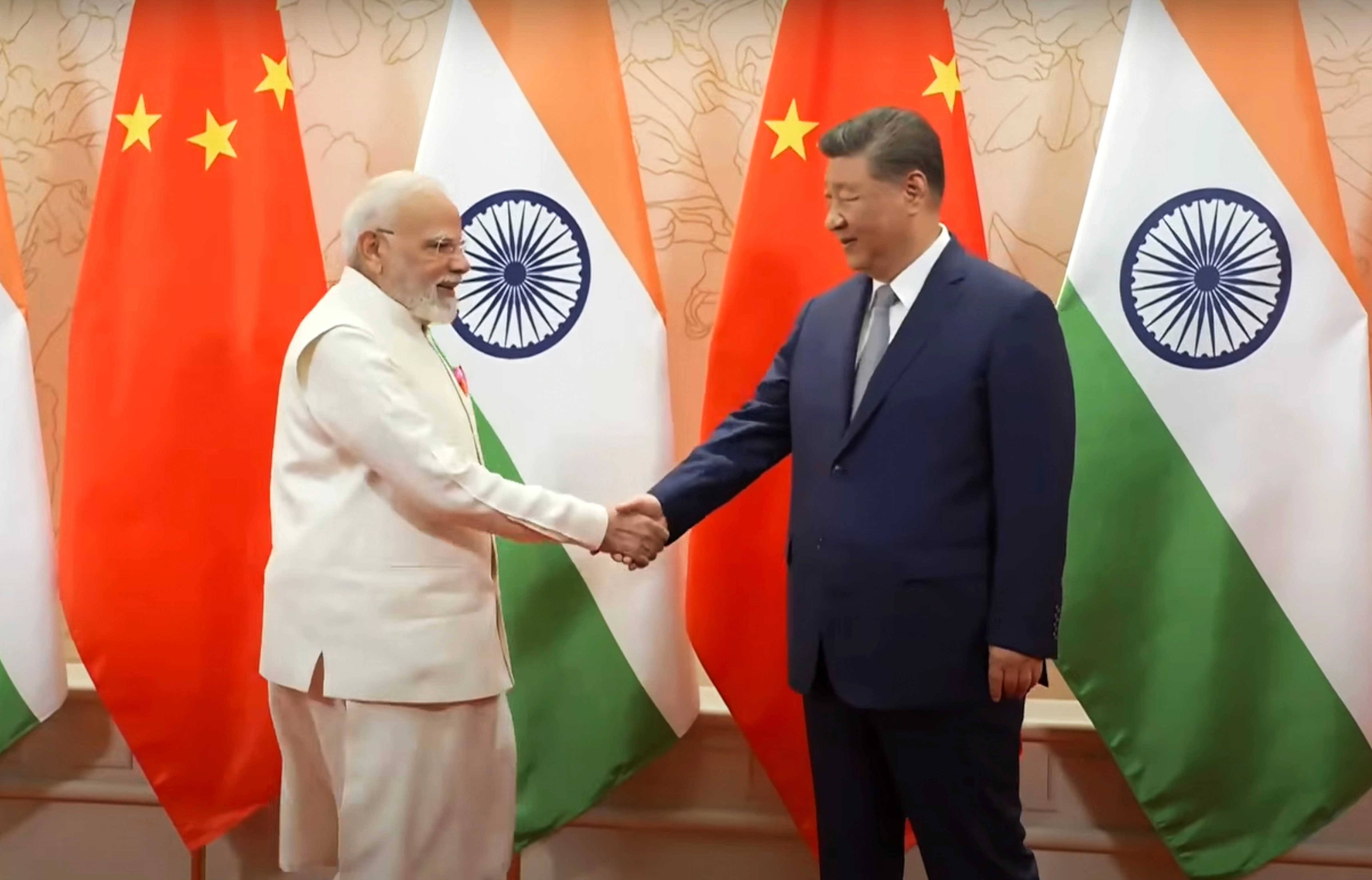 PM Modi & Xi Jinping Discuss Peace, Terror During China Visit