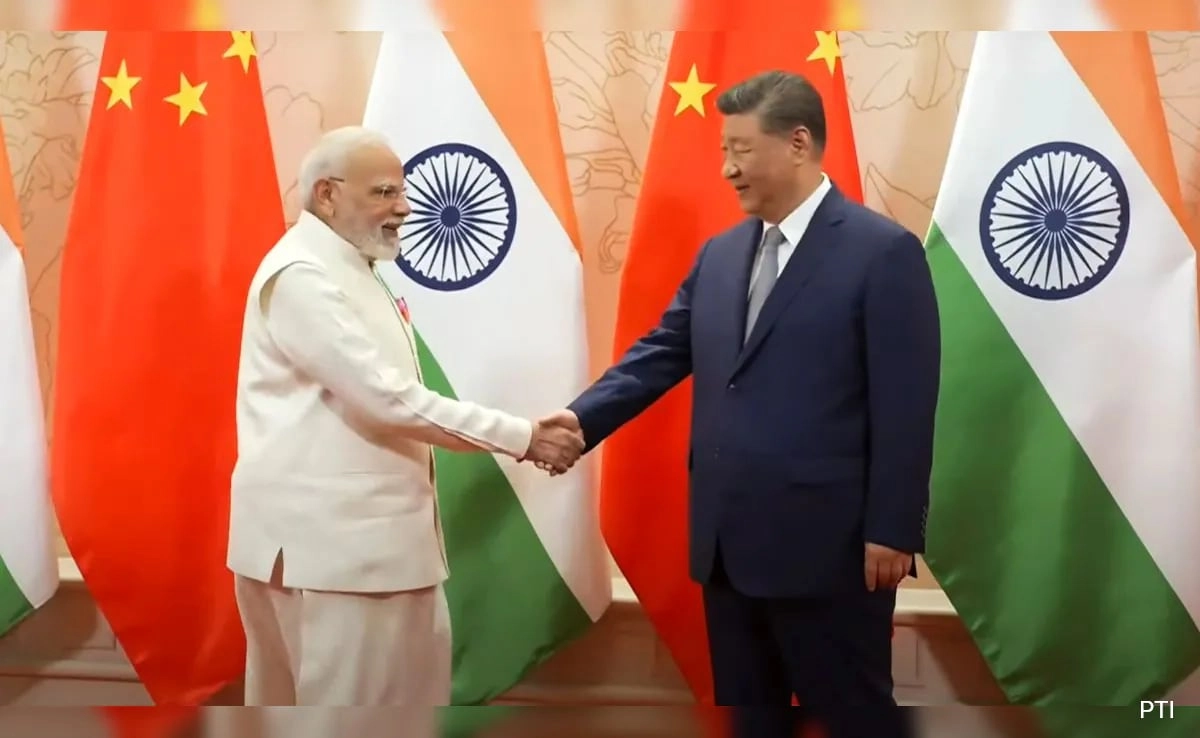 Modi and Xi Hold Bilateral Talks During Modi’s China Visit