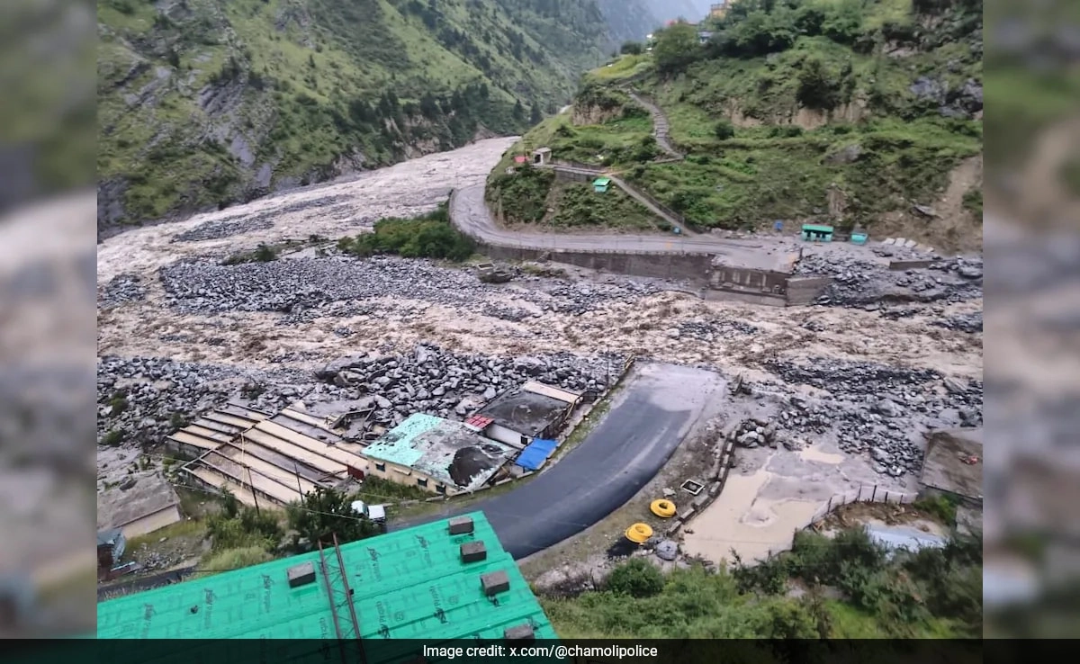 Uttarakhand Rains Block Badrinath Highway at 5 Points