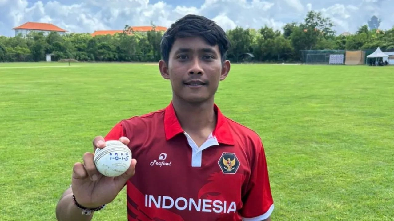 Gede Priandana Takes 5 Wickets in One Over, Makes History