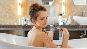 Is Daily Winter Bathing Beneficial or Harmful for Health?