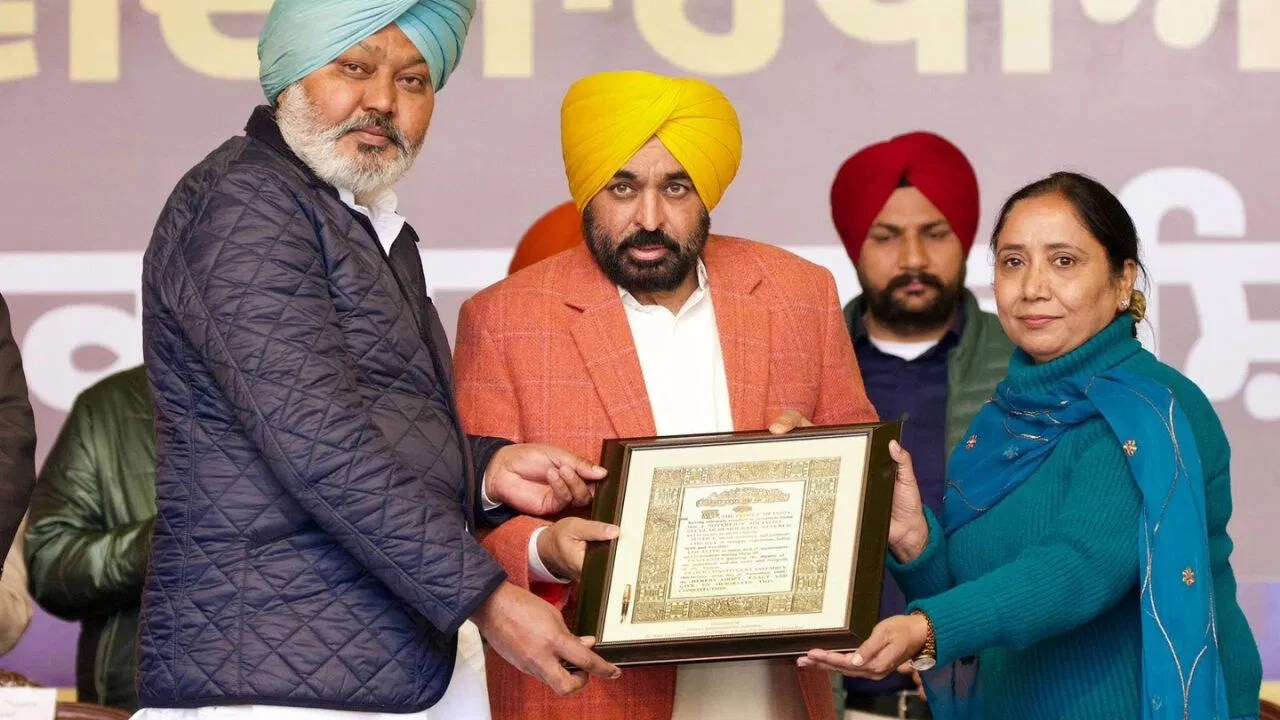 Mission Rangla Punjab: CM Mann Targets Previous Govt Over 271 Cr Aid