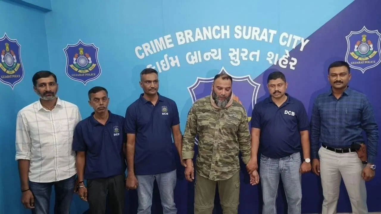 Raju Irani, Leader of Iranian Gang, Arrested in Surat