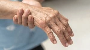 Health Alert: Hand Tremors? Check for Vitamin Deficiencies