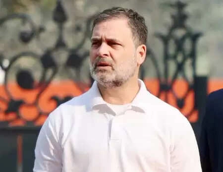 Rahul Gandhi in Indore to meet with contaminated water victims
