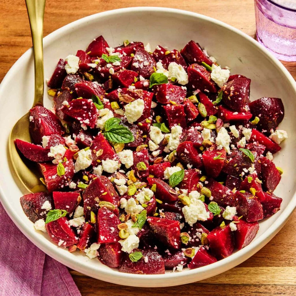 15+ Simple Winter Salad Recipes in 3 Steps