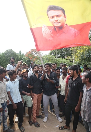 Actor Darshan Celebrates 49th Birthday in Jail Amid Fan Support