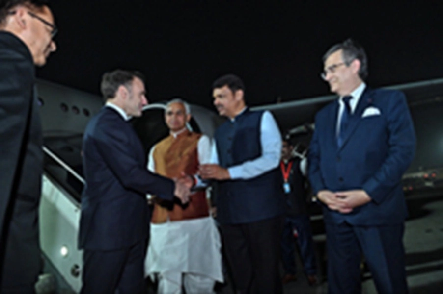 CM Fadnavis Greets President Macron at Mumbai Airport
