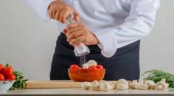10 Serious Consequences of Excessive Salt Consumption