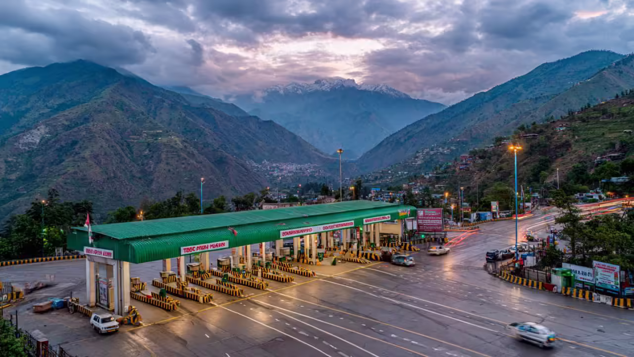 New Toll Tax for Outsider Vehicles in Himachal: Know the Details