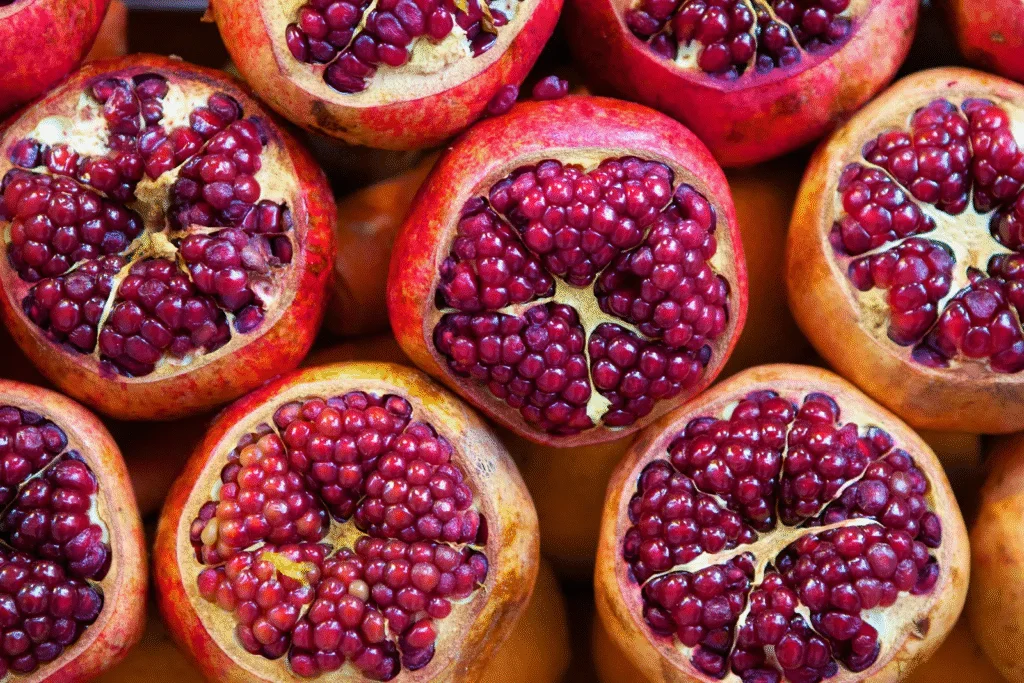 Nutrient-Rich Pomegranate: Discover Its Benefits