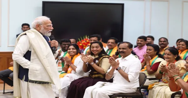 PM Modi Engages with Kerala BJP Councilors on Key Issues