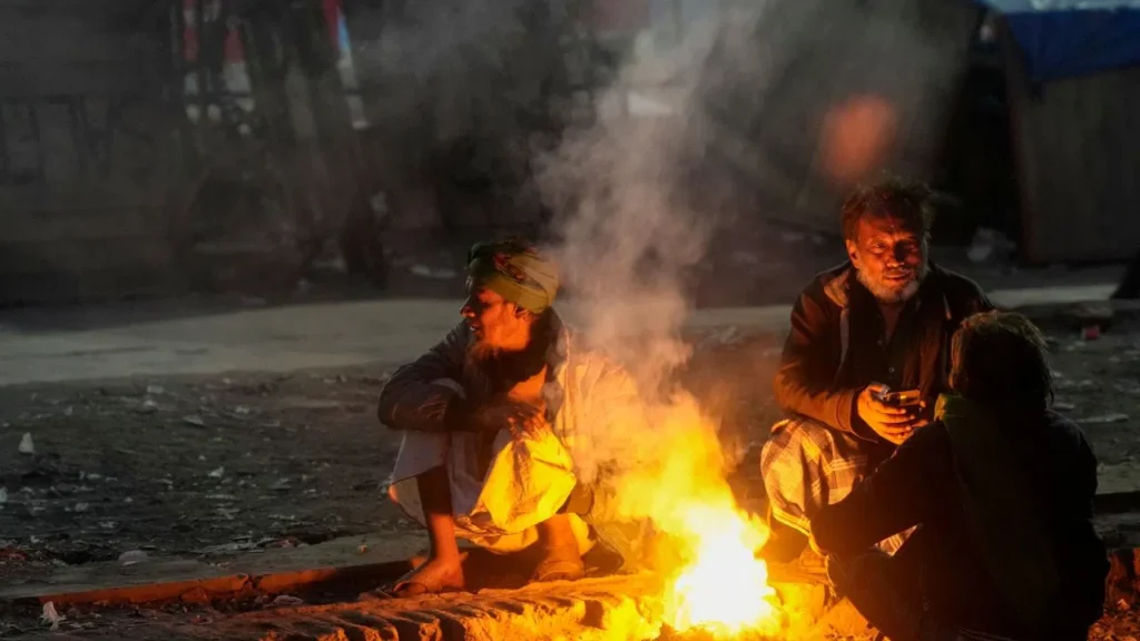 Westerly Winds in Delhi; Rain in Himachal; Weather Shift in UP