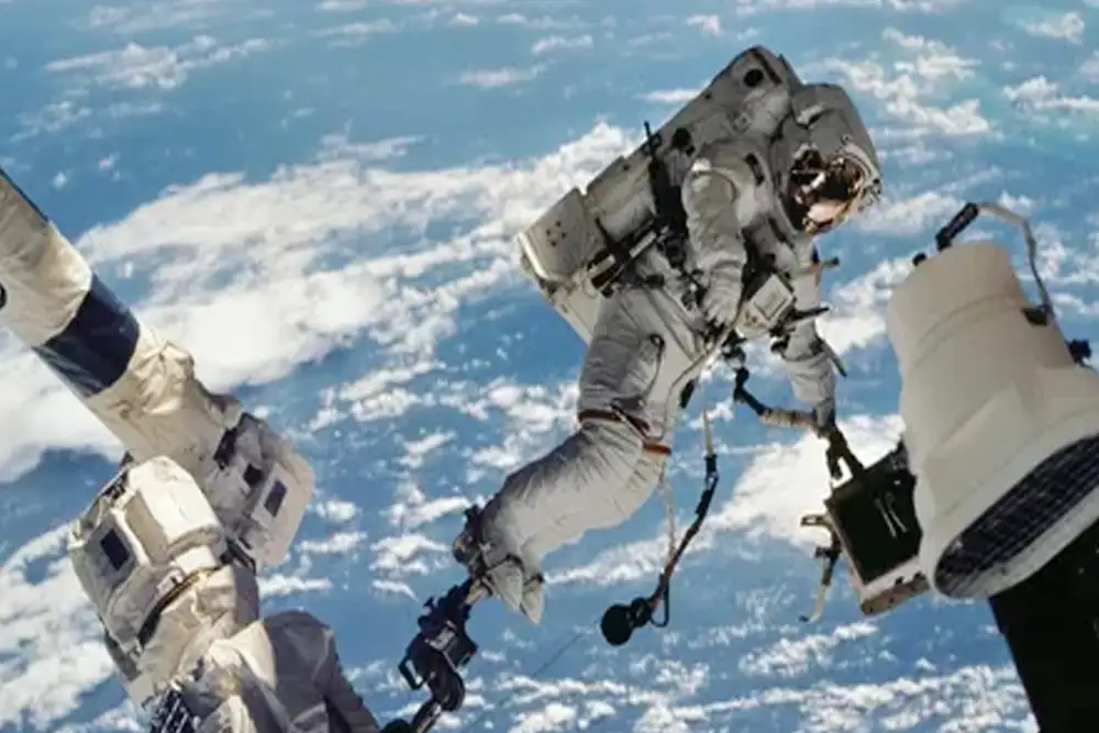 How Astronauts' Height Increases in Space
