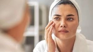 Is Stress Affecting Your Skin? Understanding Cortisol's Impact