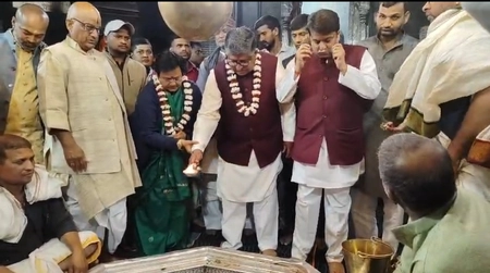 Ravi Shankar Prasad Performs Pind Daan for Atal Bihari Vajpayee