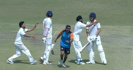 Ranji Trophy: Jammu & Kashmir Upsets Bengal to Reach Finals