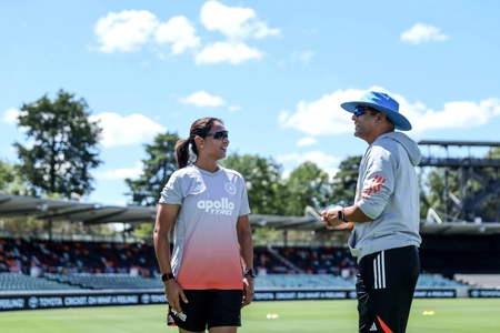 Indian Women's Cricket Team Honored at Canberra Ceremony