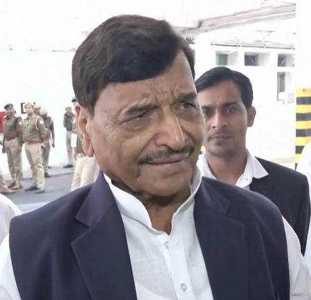 SP Calls UP's Loudspeaker Ban During Ramadan Wrong, Questions Shankaracharya