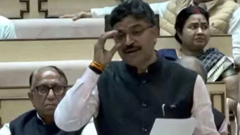 टीकाराम जूली ने बीजेपी अध्यक्ष के बयानों पर कड़ी प्रतिक्रिया