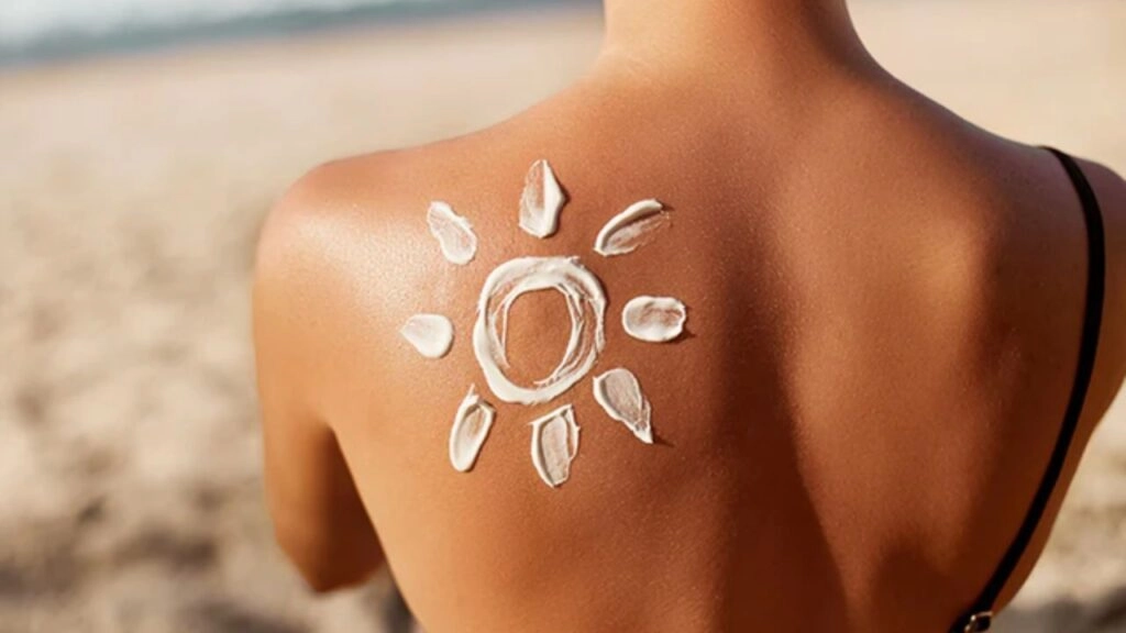 Essential Tips for Choosing and Applying Sunscreen Effectively