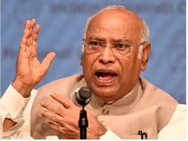 Modi Sacrificed Farmers for US Trade Deal: Mallikarjun Kharge