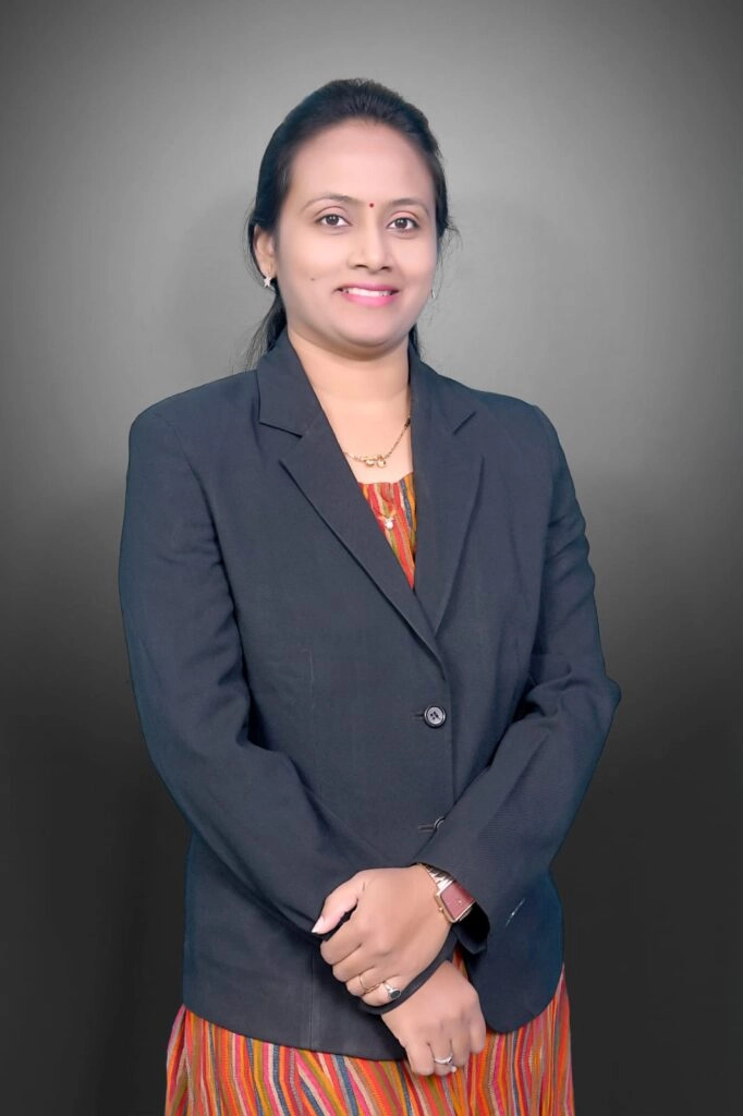 Pooja Arun Kale: Shaping Students' Futures with Guru Abacus Classes