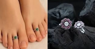 Toe Ring Designs: Enhance Your Feet's Beauty with Silver Rings