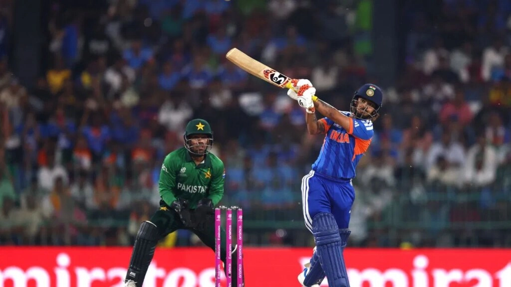 Shah, Adityanath Congratulate Team India on Pakistan Victory