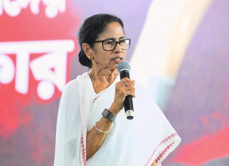 Bengal Government Reassigns 19 Removed IPS Officers