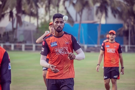 IPL 2026: Who is Saurabh Dubey, KKR's Replacement for Aakash Deep?