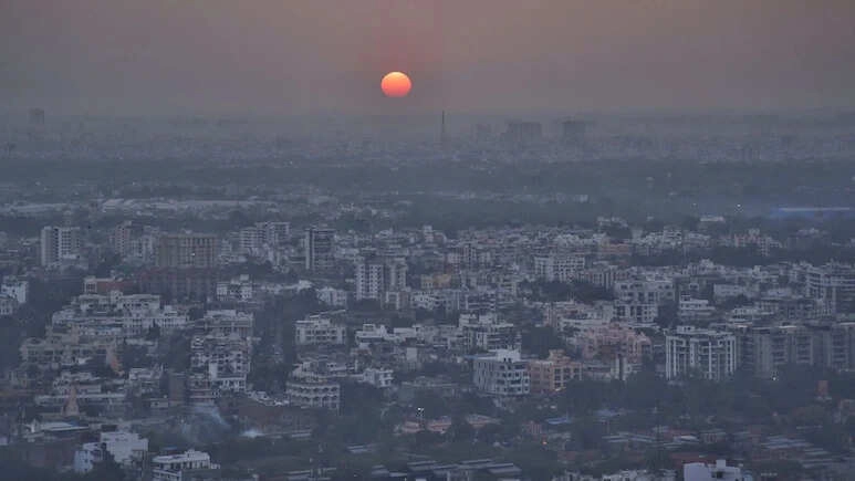 Rajasthan Faces Heat Wave Before Holi, Temps Over 30°C