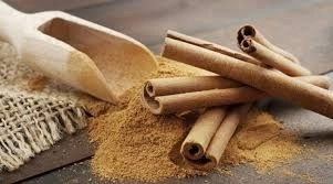 Relieve Light Periods with Fenugreek and Cinnamon Water