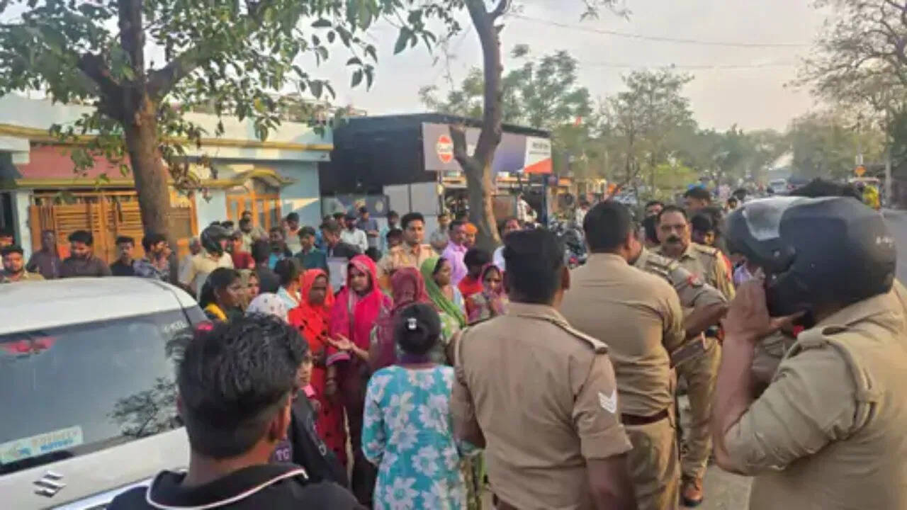 Lucknow Tragedy: Speeding Car Kills 8-Year-Old, Villagers Angry