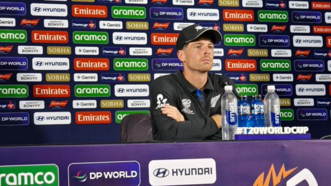 Santner expresses fear of Bumrah and Chakravarthy before final