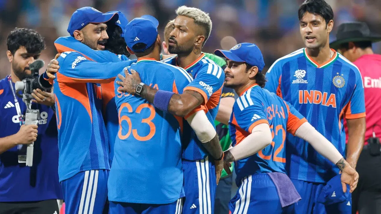 India Stars Clash in Team Bus Before T20 World Cup Final