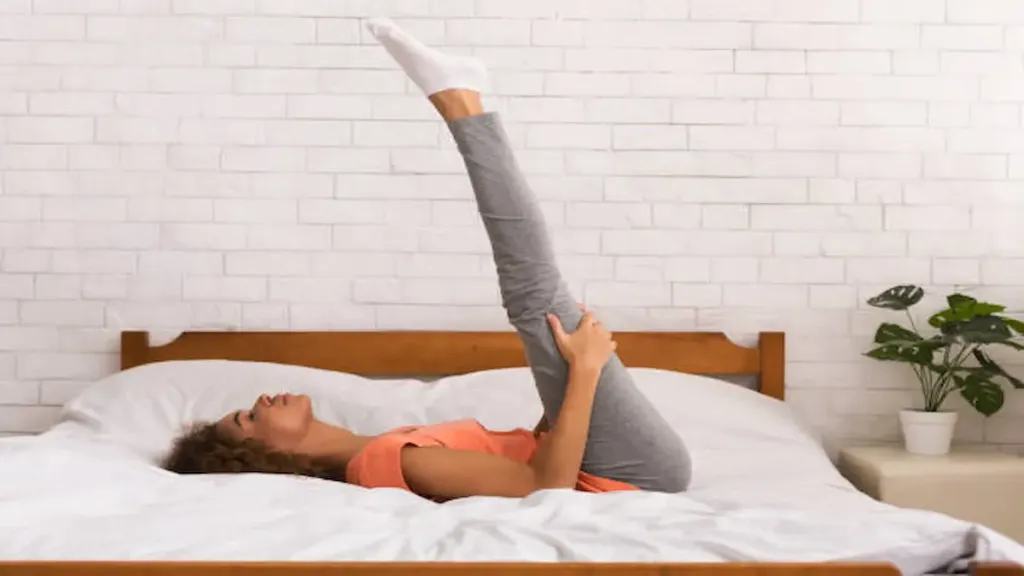 7 Easy Bed Stretches for Better Sleep