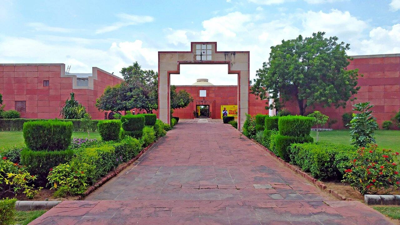 Jaipur Book Festival: Jawahar Kala Kendra A Hot Spot for Book Lovers