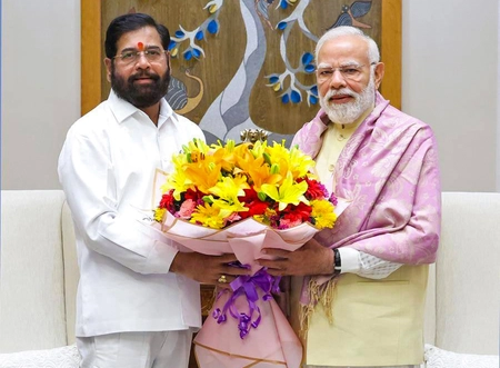 PM Modi Aids Maharashtra Citizens' 'Homecoming' from Dubai