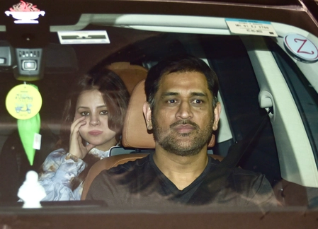 Dhoni Fined for Overspeeding on Ranchi Roads