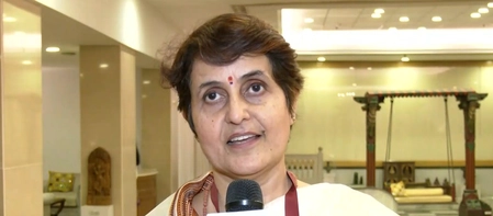 Women Teachers Emphasize Female Leadership at 'Nari se Narayani' Conference