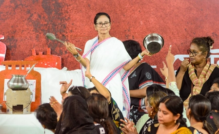 ममता: एसआईआर का उद्देश्य भाजपा को चुनावों में मदद करना