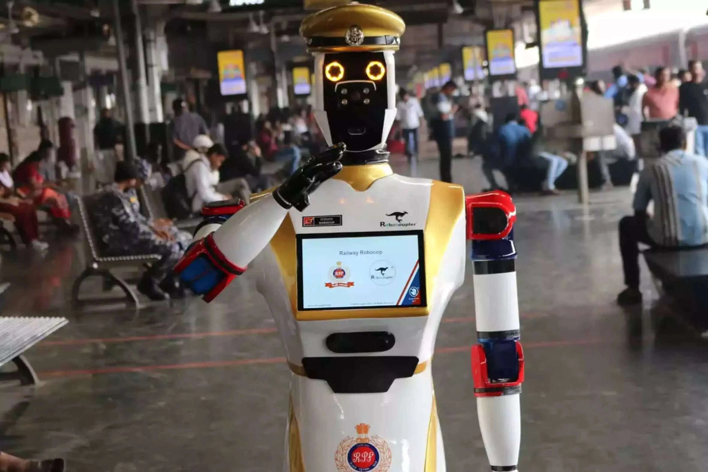 High-Tech Robots to Guide Passengers at Railway Stations