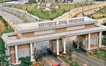 High Court summons DC, SSP, and CMD over Dhanbad's toxic air