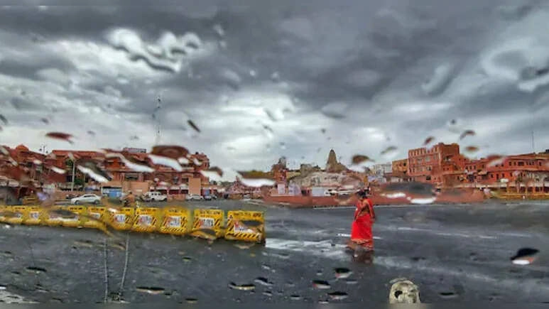 Western Disturbance Hits Rajasthan; Alerts for Storms and Rain