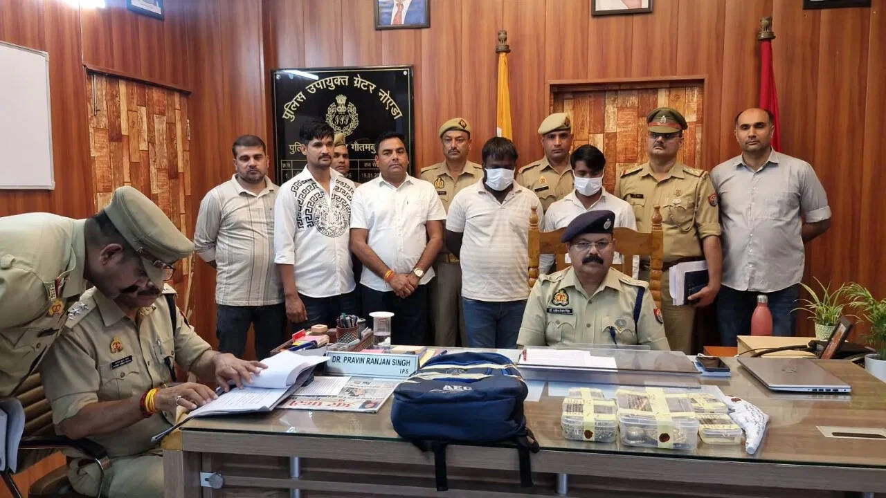 Shrewd Thieves Plan Heists During Court Appearances
