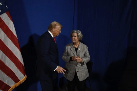 Trump's Chief of Staff Susie Wiles Diagnosed with Early Breast Cancer