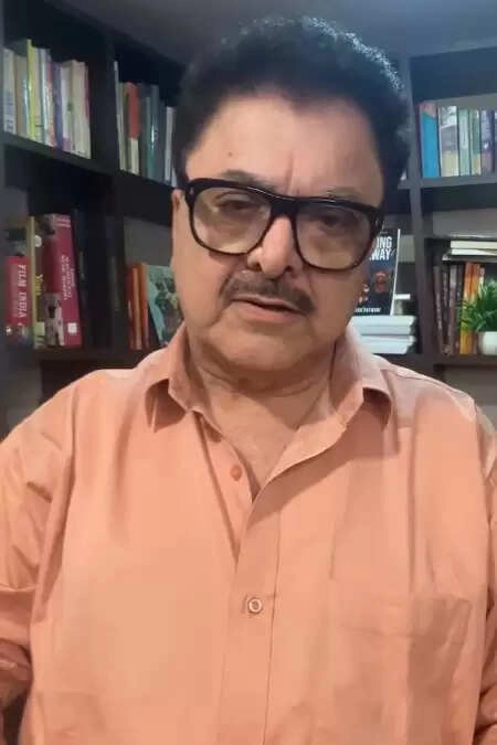 Art Over Guns: Ashok Pandit Praises Kashmiri Film 'Batt Koch'