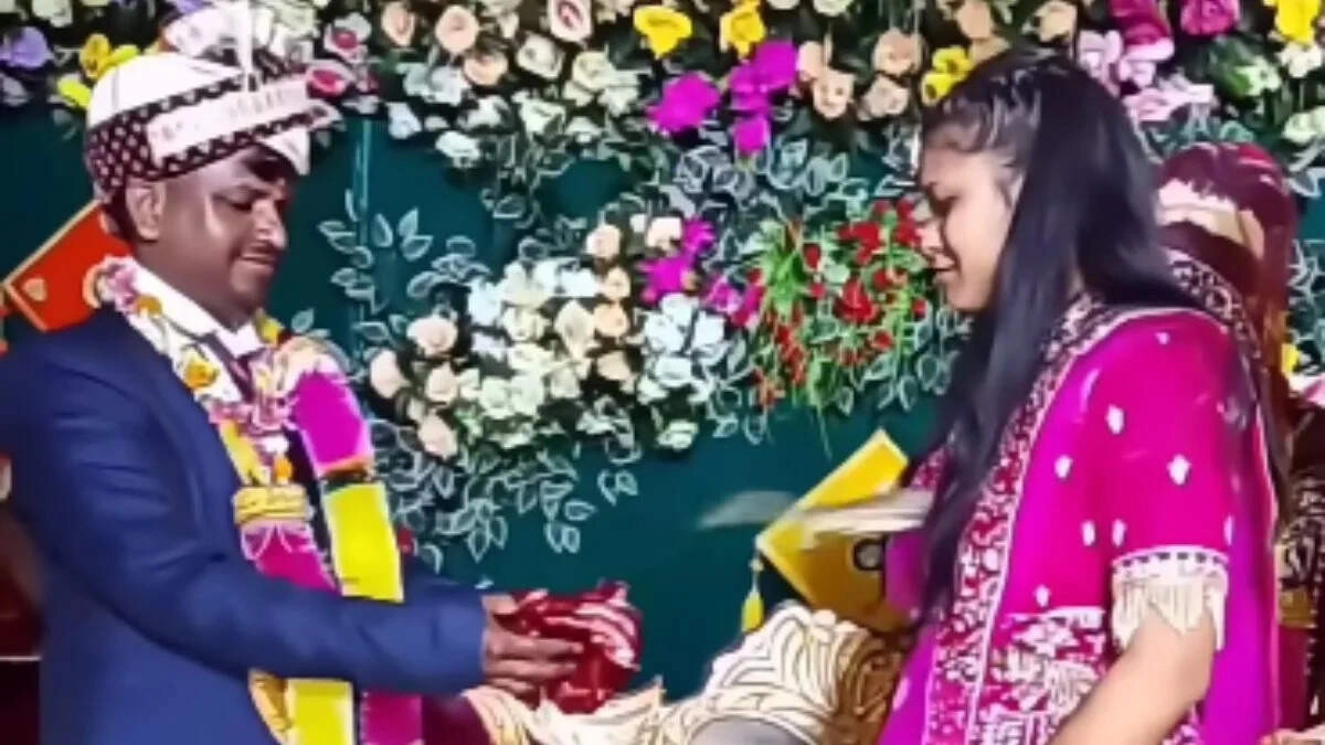 जीजू के तौहफे से साली साहिबा की चीख़, मजेदार वीडियो